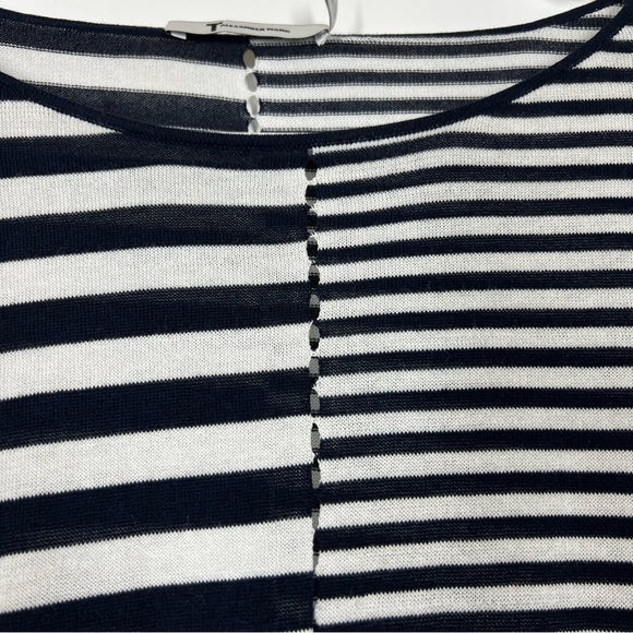 T by Alexander Wang Light Long Sleeve Knit Top Size Medium - Picture 6 of 9